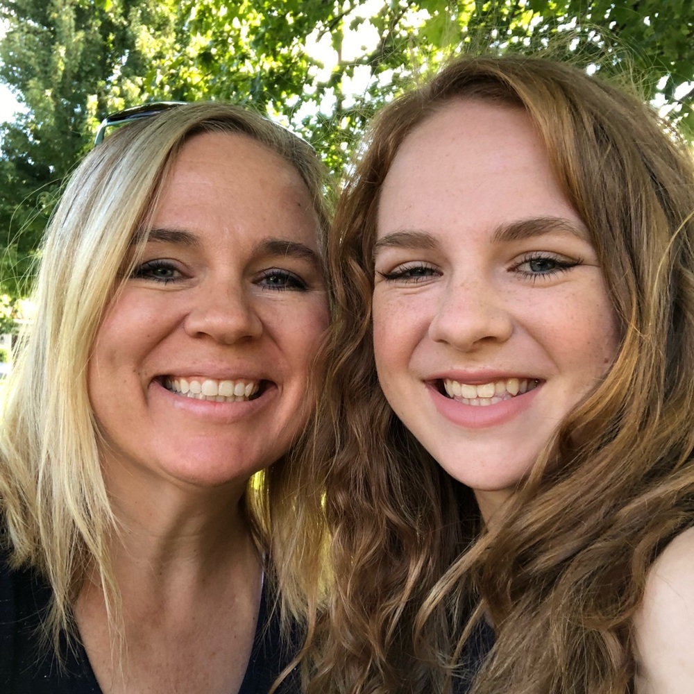 Meet your Posher, Lori